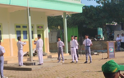 Upacara HUT Ke-81 Kemerdekaan RI di Yayasan As-Salafiyah: Meneguhkan Semangat Perjuangan dan Cita-Cita Generasi Muda